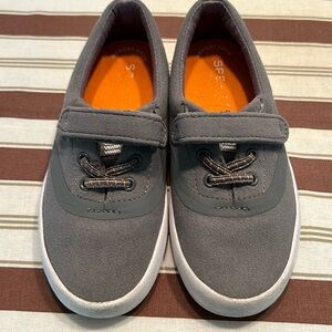 Sperry Grey Suede Boy’s Shoes Size 11M